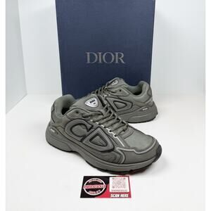 Size 41EU/8US - Dior B30 Reflective Olive Sneakers🫒 Retail $1,150!